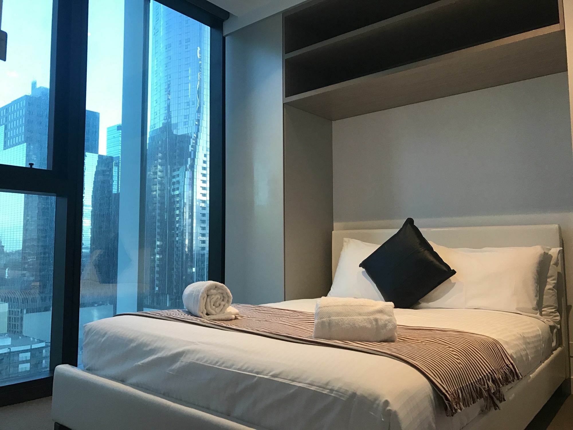 Urbanminder @ The Eminence Appartement Melbourne Buitenkant foto